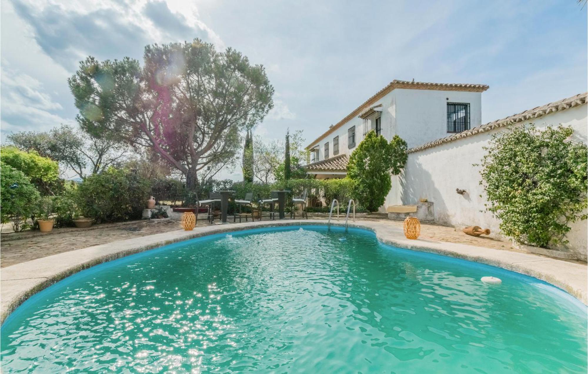 Gorgeous Home In Aldeaquemada With Swimming Pool מראה חיצוני תמונה